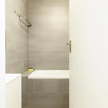 Apartament Guestready - Comfortable Retreat *